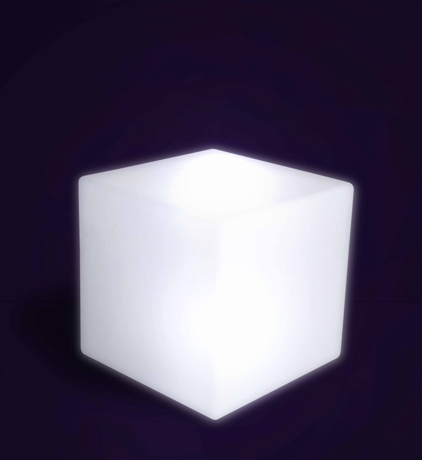 Cubo led grande - Casaingenia Agencia de Publicidad